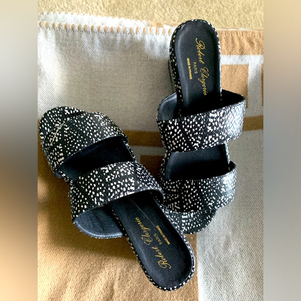 ROBERT CLERGERIE PARIS LEATHER MULES